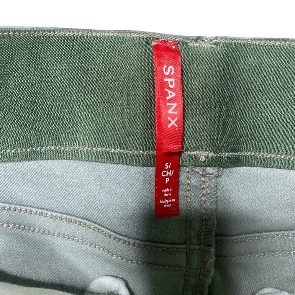 NWT Spanx Stretch Twill Ankle Cargo Pants Stonewashed Camo Small